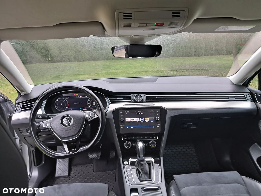 Volkswagen Passat 2.0 TDI SCR Highline DSG - 8
