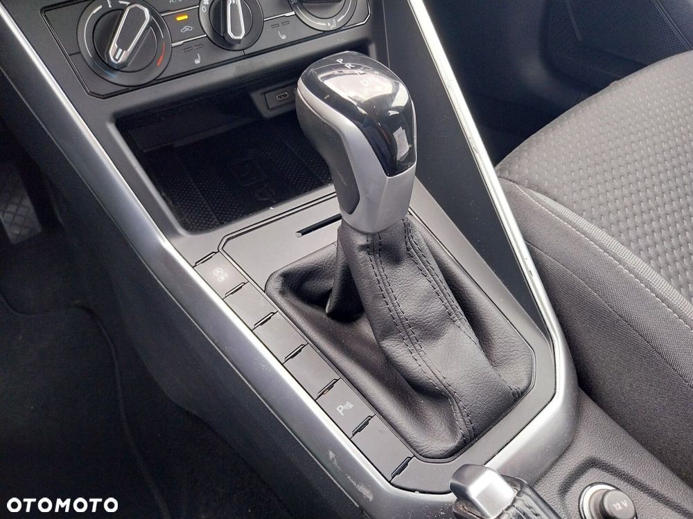 Volkswagen Taigo - 26