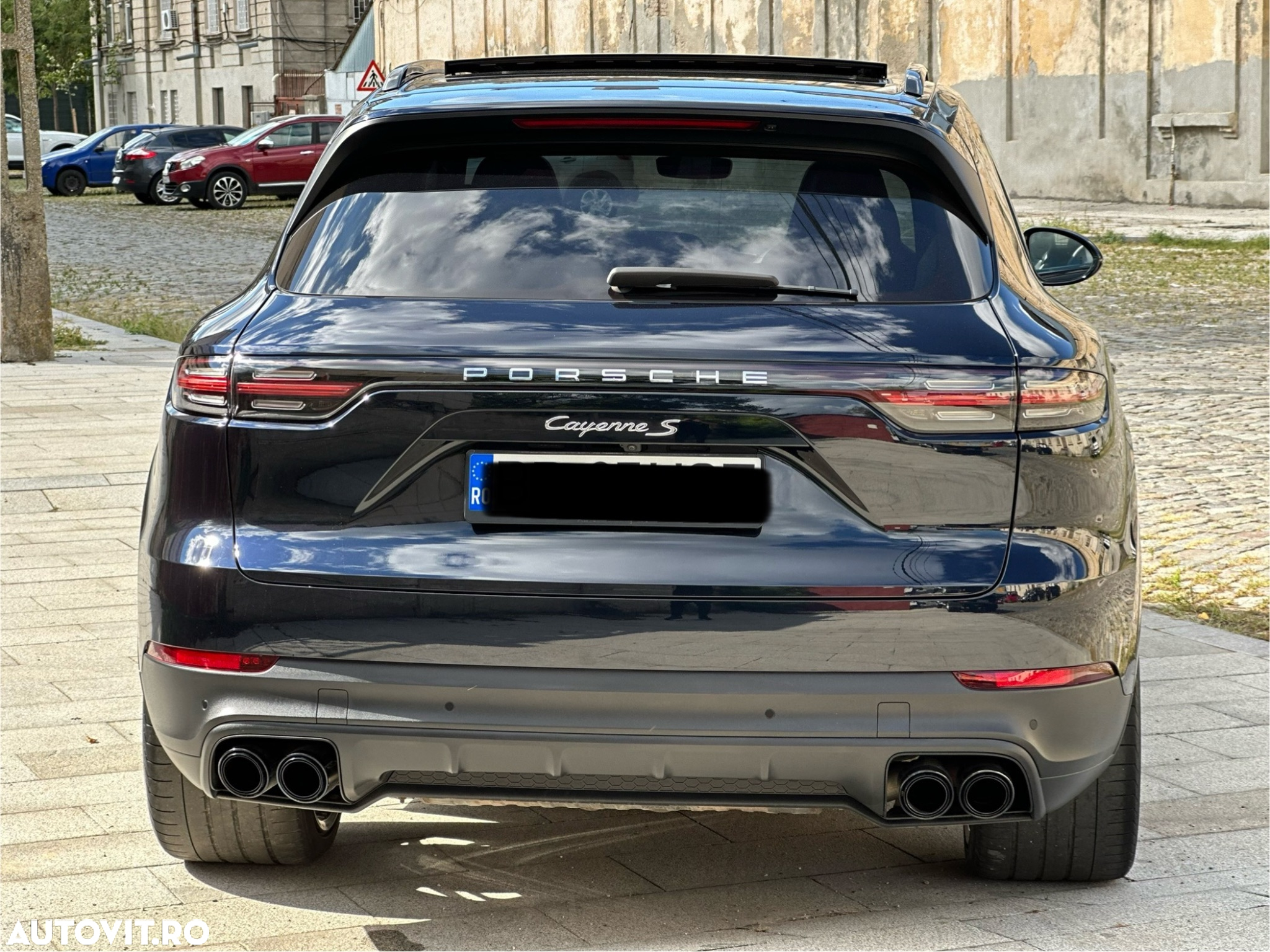 Porsche Cayenne - 3