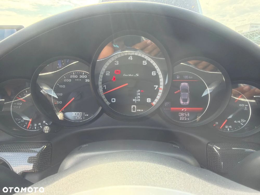 Porsche 911 Turbo S - 14