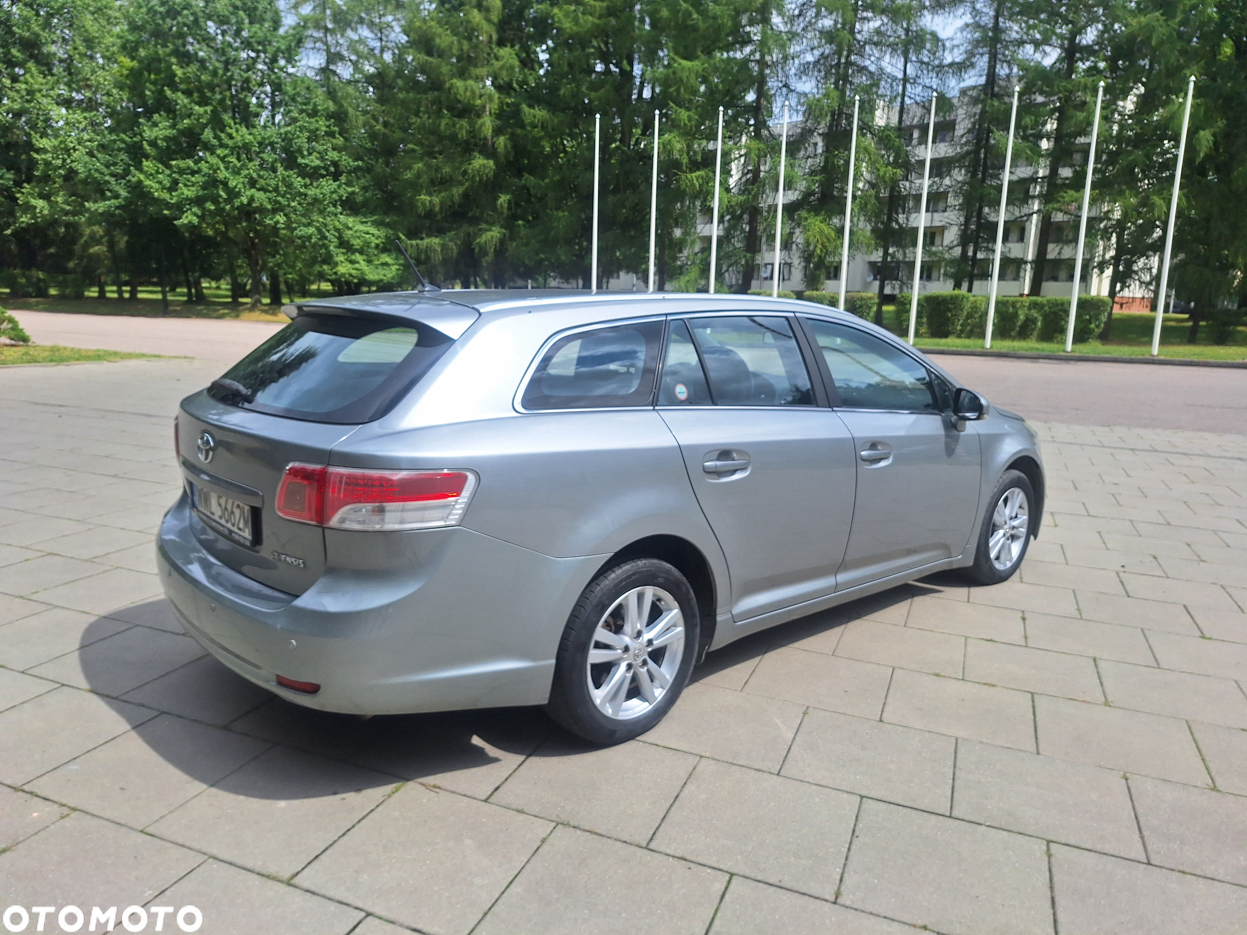 Toyota Avensis - 4