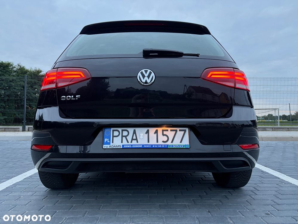Volkswagen Golf 1.6 TDI (BlueMotion Technology) Trendline - 28