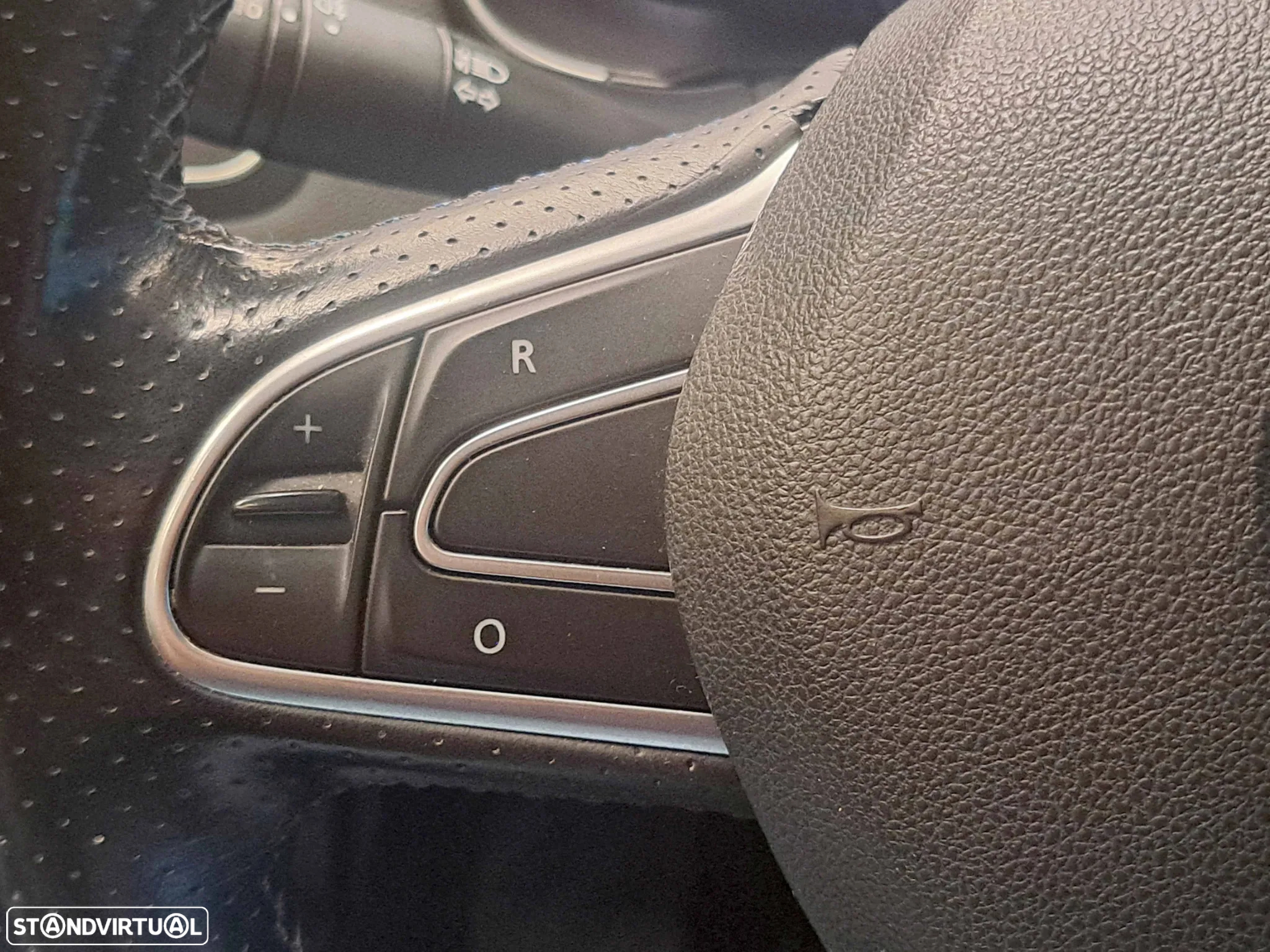 Renault Mégane Sport Tourer 1.5 dCi GT Line EDC - 8