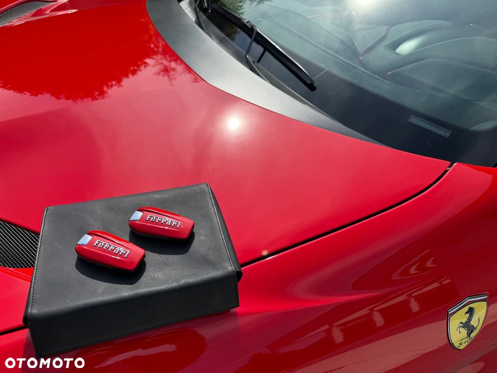 Ferrari 812 Superfast - 14