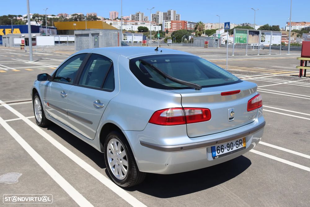 Renault Laguna 1.9 dCi Privilège - 4