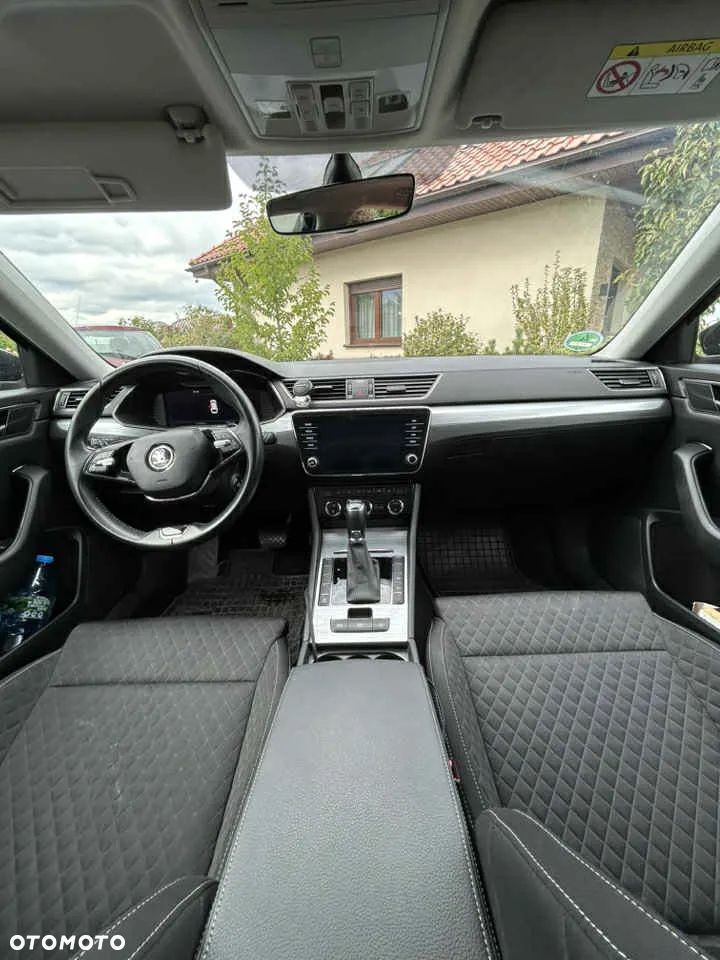 Skoda Superb 2.0 TDI SCR Ambition DSG - 6