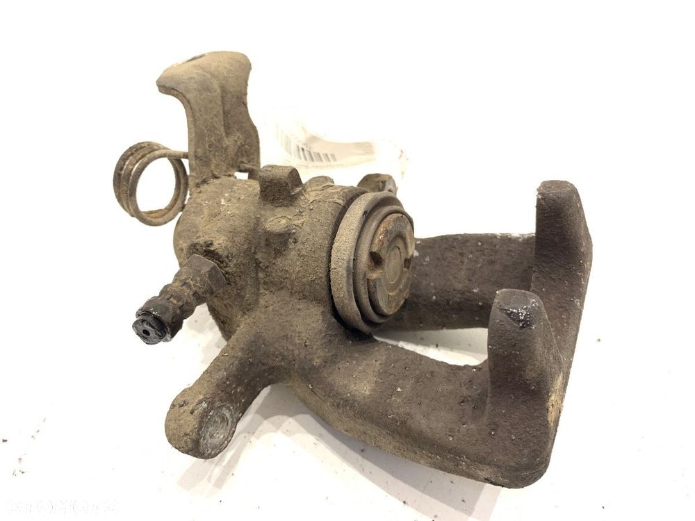 ZACISK PRAWY TYŁ - 59.00 PLN - ALFA ROMEO 159 (939_) 2005 - 2012 1.9 JTDM 16V (939AXC1B, 939AXC12) - 3