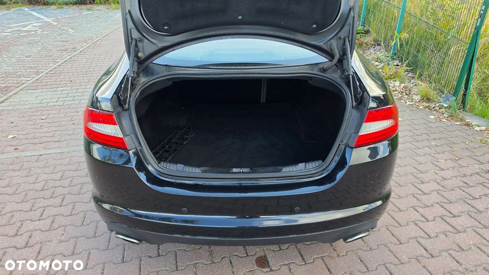 Jaguar XF 3.0 V6 S Luxury - 16