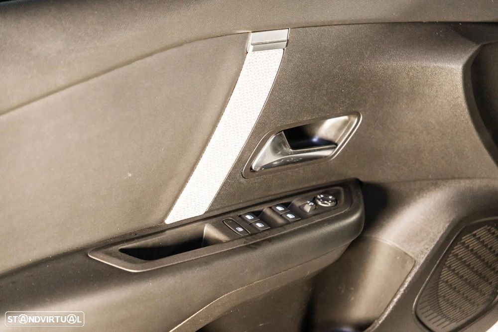 Citroën e-C4 50 kWh E-Series Collection - 45