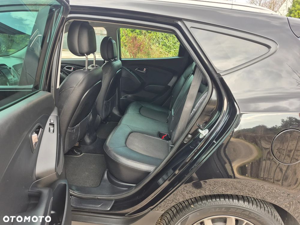 Hyundai ix35 blue 1.6 2WD Finale Gold - 15