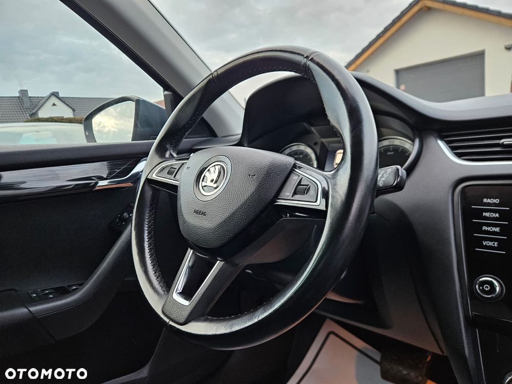 Skoda Octavia ver-2-0-tdi-dsg-exclusive - 13