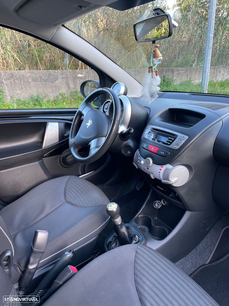 Peugeot 107 1.0 SE Envy - 3