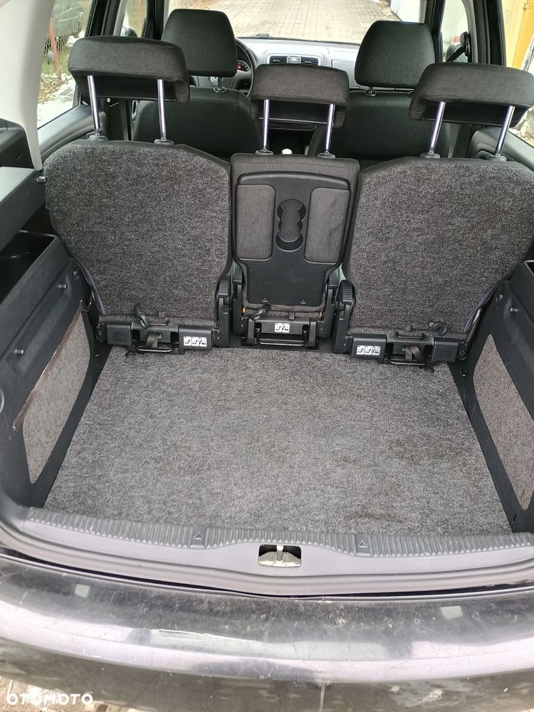 Skoda Roomster - 16