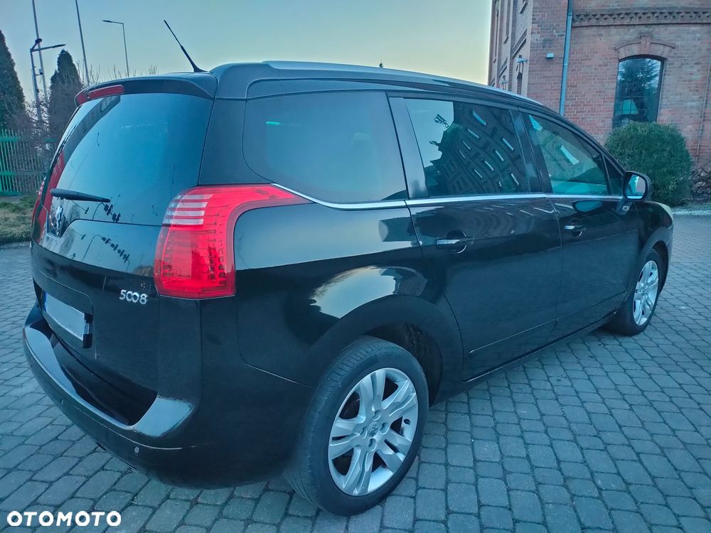 Peugeot 5008 2.0 HDi Allure 7os - 3