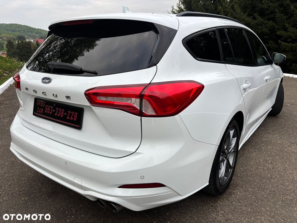 Ford Focus 1.5 EcoBlue Start-Stopp-System ST-LINE VIGNALE - 11