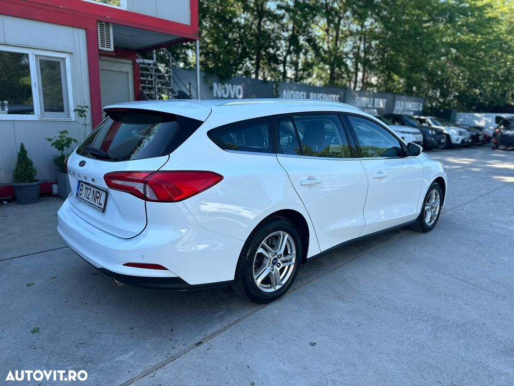Ford Focus 1.0 EcoBoost Connected - 6