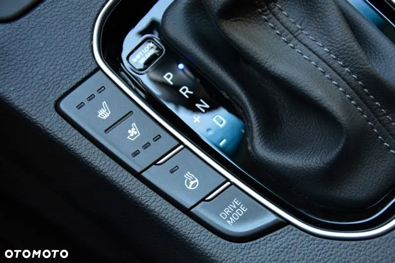 Hyundai i30 1.5 T-GDI 48V-Hybrid DCT Prime - 20