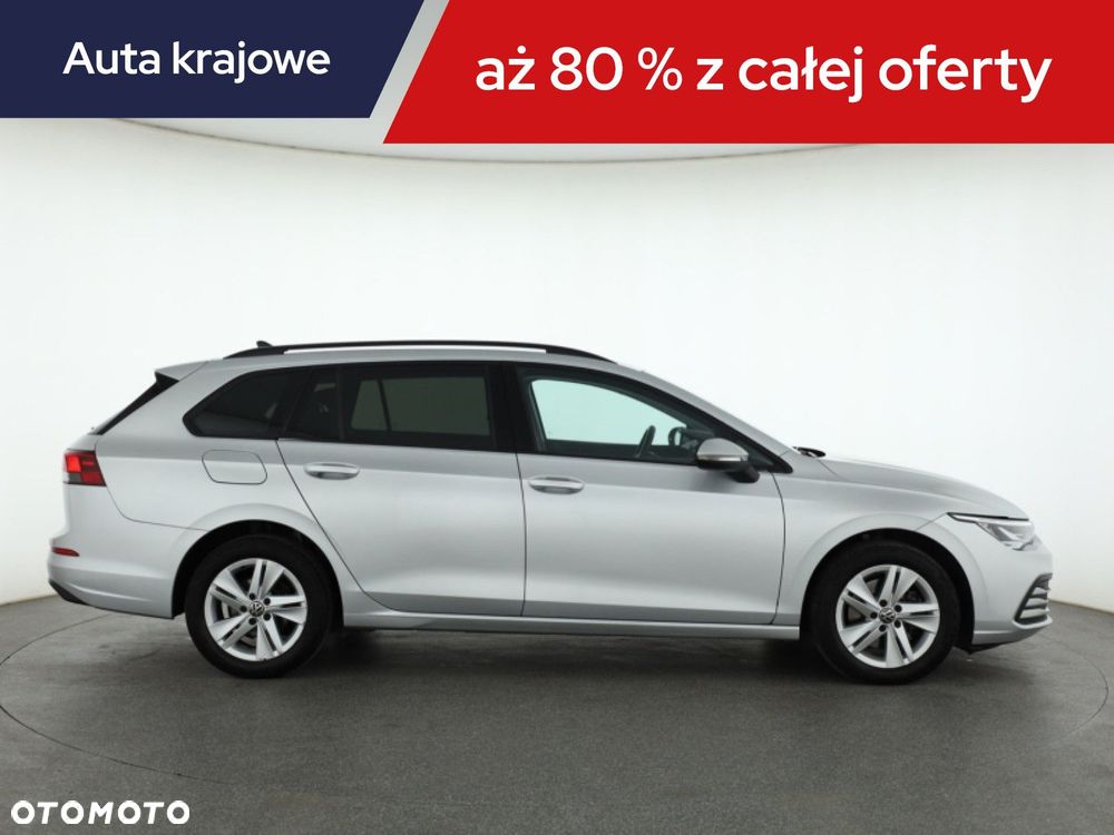 Volkswagen Golf Variant - 8