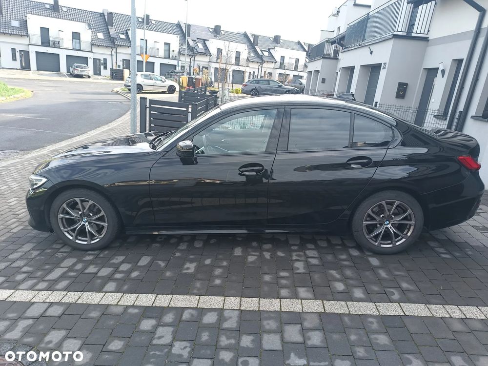 BMW Seria 3 320i Sport Line - 5