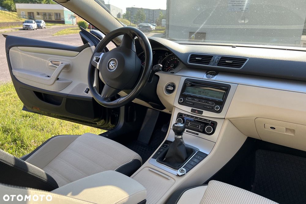 Volkswagen CC - 9