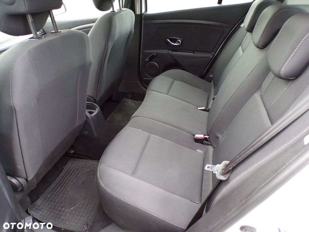 Renault Megane - 24