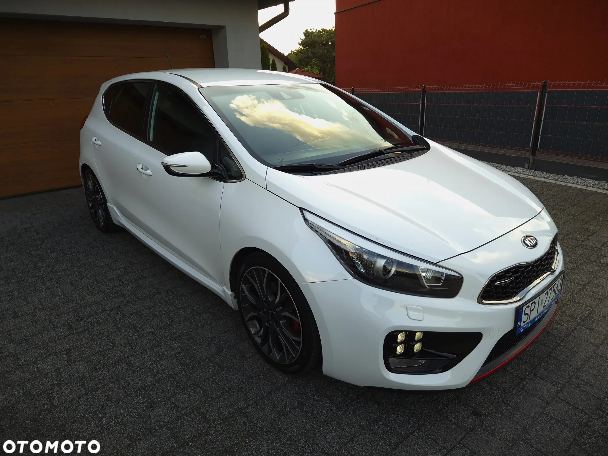 Kia Ceed 1.6 T-GDI GT-Track - 6