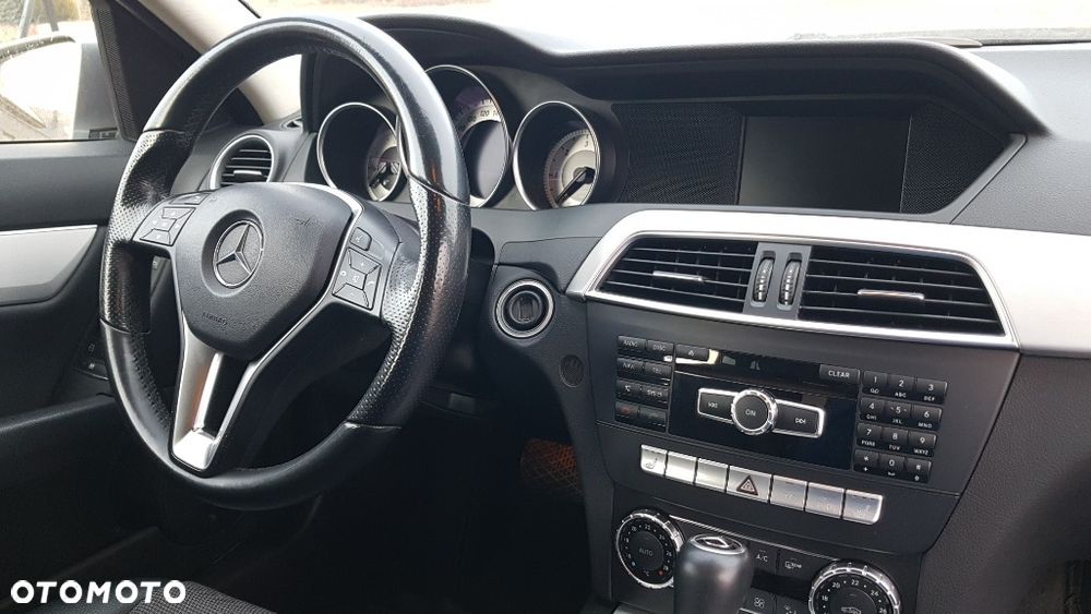 Mercedes-Benz Klasa C 220 CDI 7G-TRONIC Avantgarde Edition - 7
