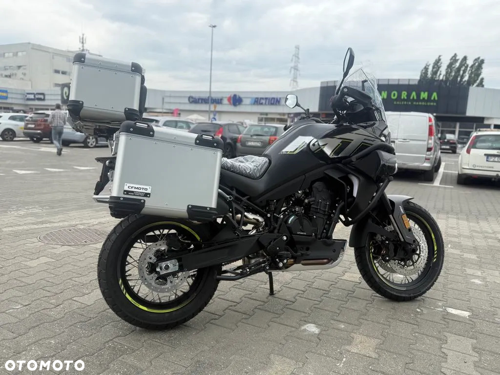 CFMoto MT
