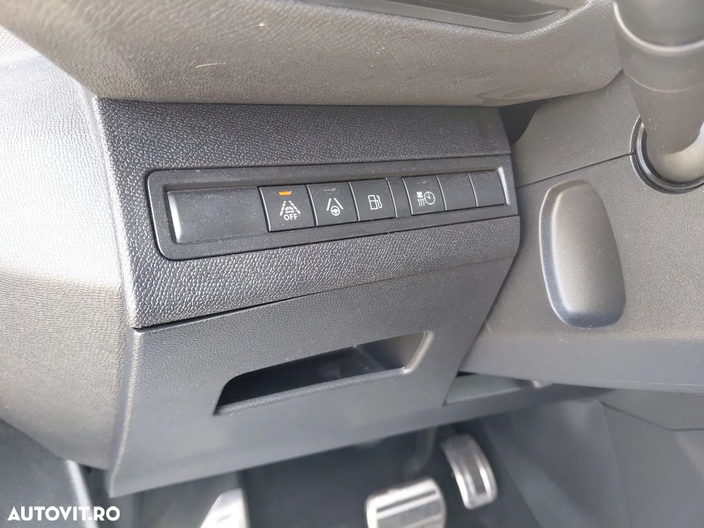 Peugeot 3008 - 29