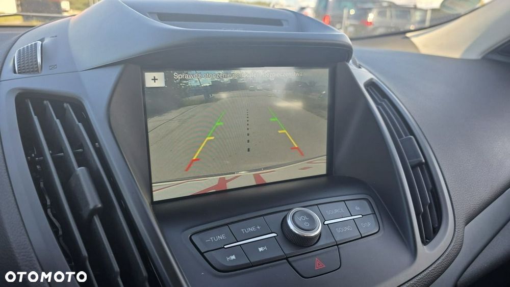 Ford Kuga - 18