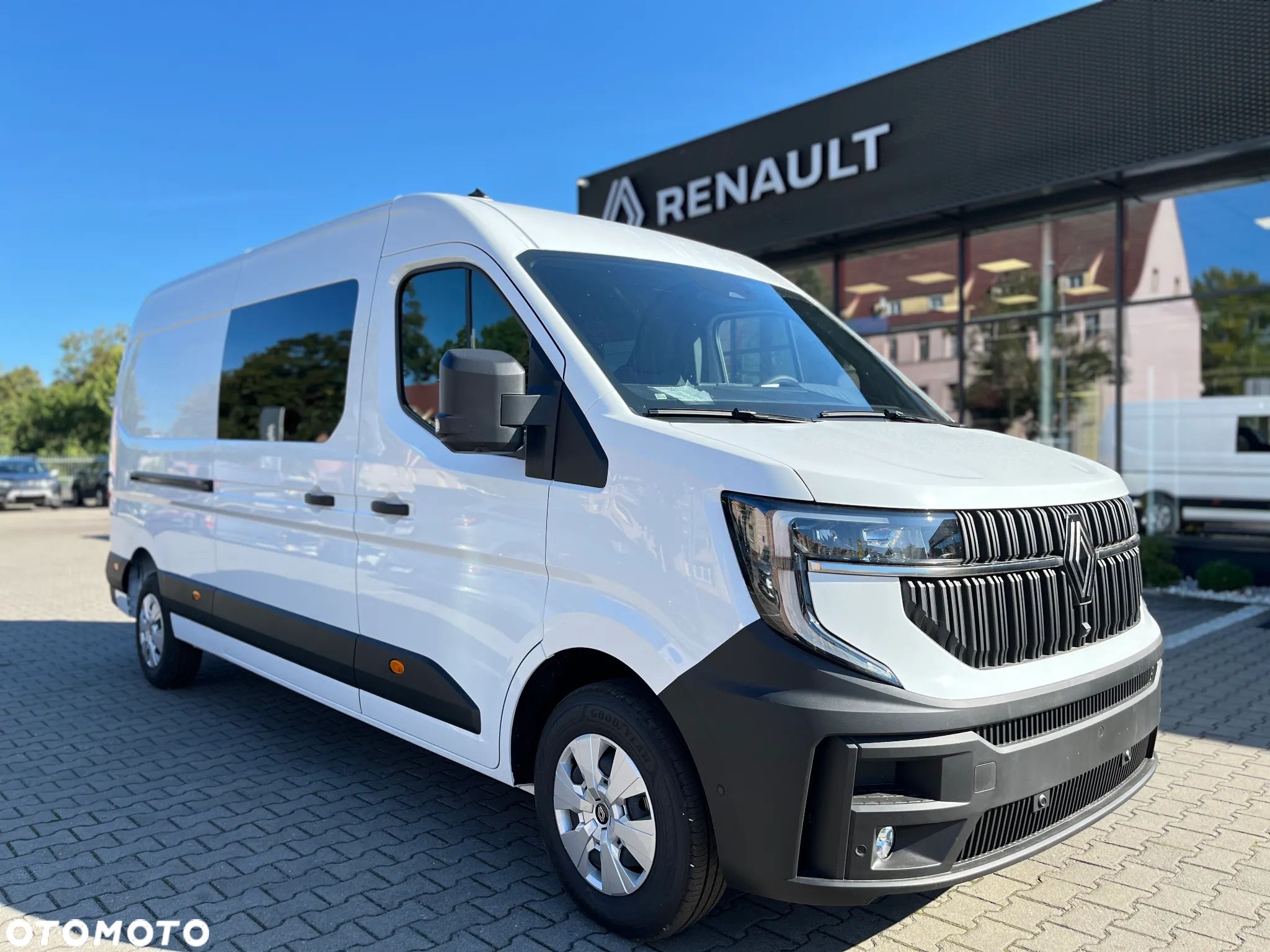Renault Master FWD 3,5T L3H2 2.0 dCi 170 - 1