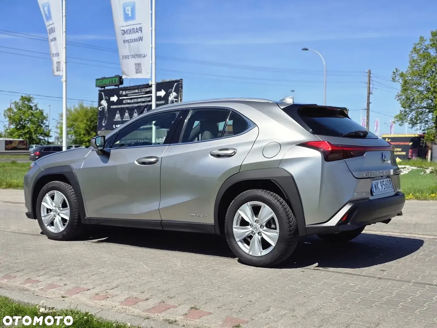 Lexus UX 250h Elegance 2WD - 4