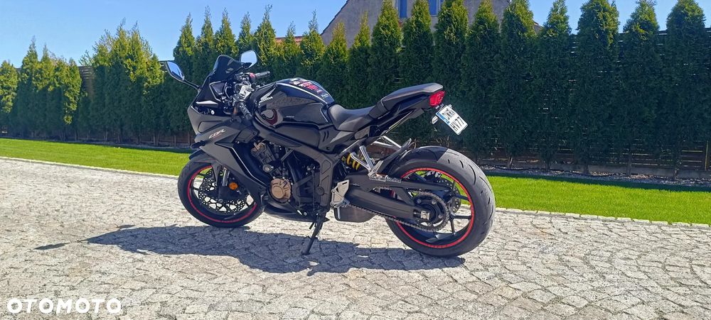 Honda CBR - 3