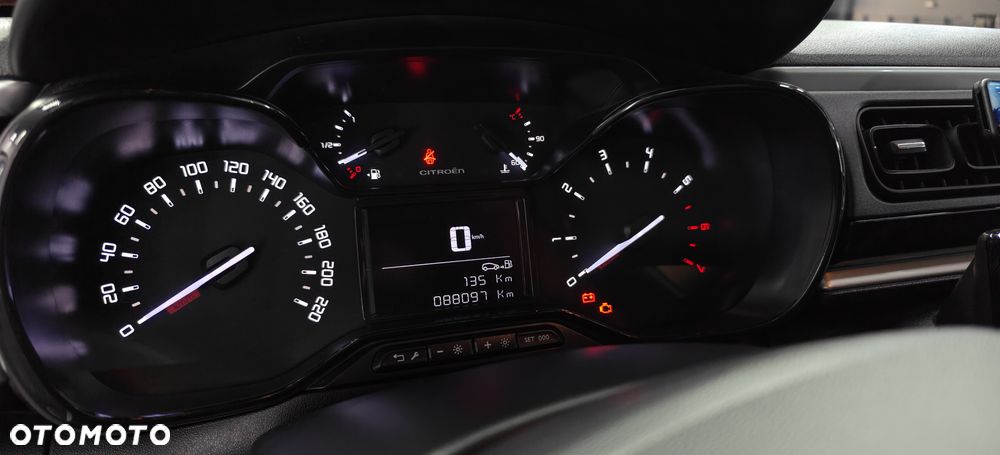 Citroën C3 1.2 PureTech Shine - 17