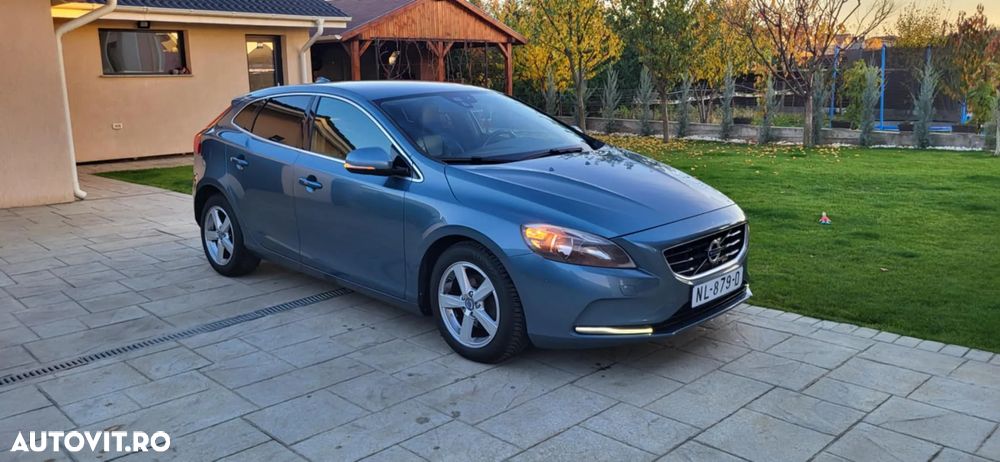 Volvo V40 - 2