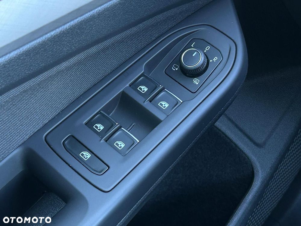 Volkswagen Golf 1.5 eTSI EVO Life DSG - 20