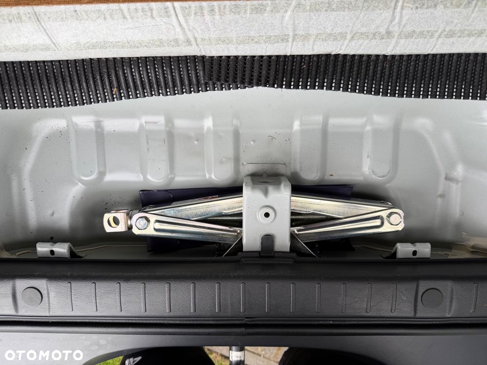 Suzuki Jimny 1.3 Elegance EU6 - 10