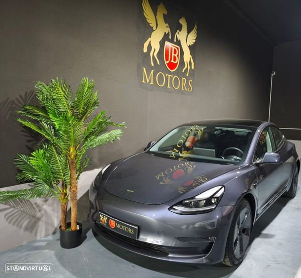Tesla Model 3 Long-Range Dual Motor AWD