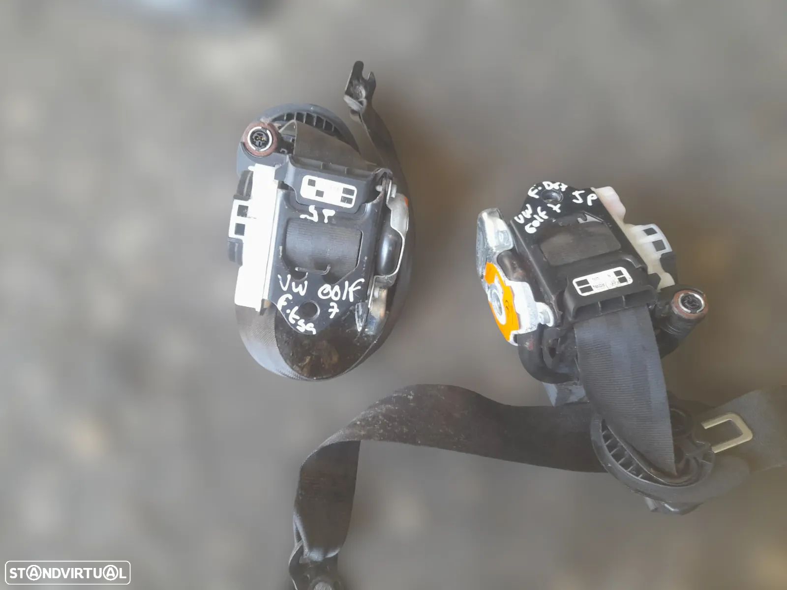 Pré tensores Cintos VW Golf VII - 1