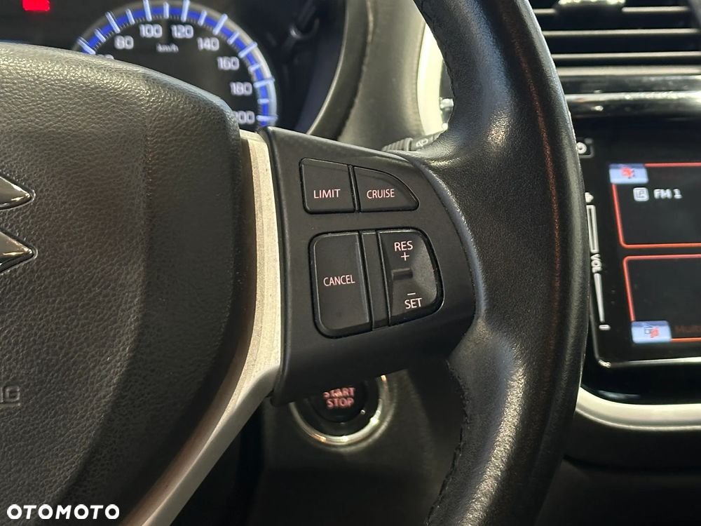 Suzuki SX4 ver-1-0-t-premium - 23