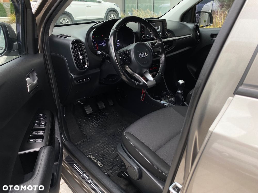 Kia Picanto 1.0 L - 5