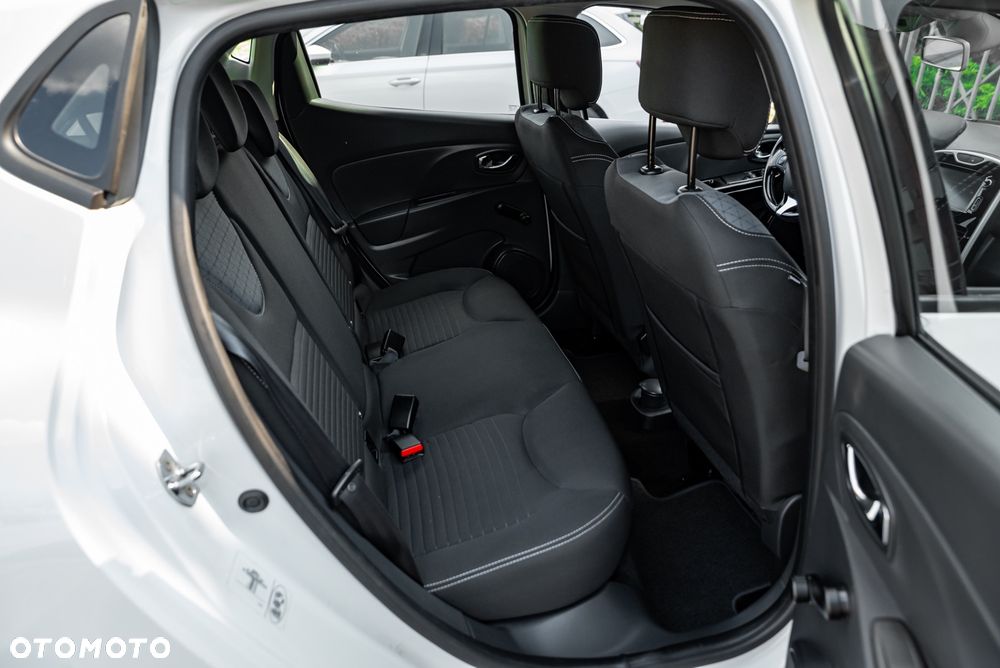Renault Clio TCe 90 Limited - 21