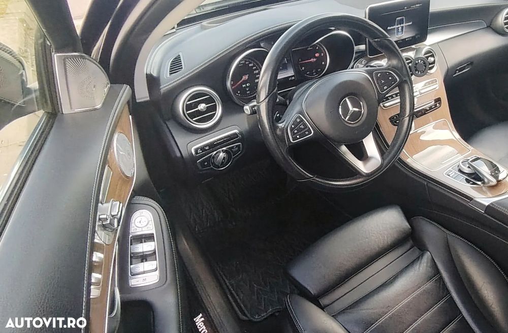 Mercedes-Benz C 220 (BlueTEC) d 7G-TRONIC Avantgarde - 11