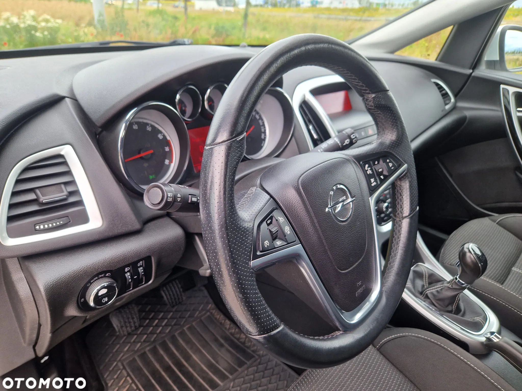 Opel Astra - 24