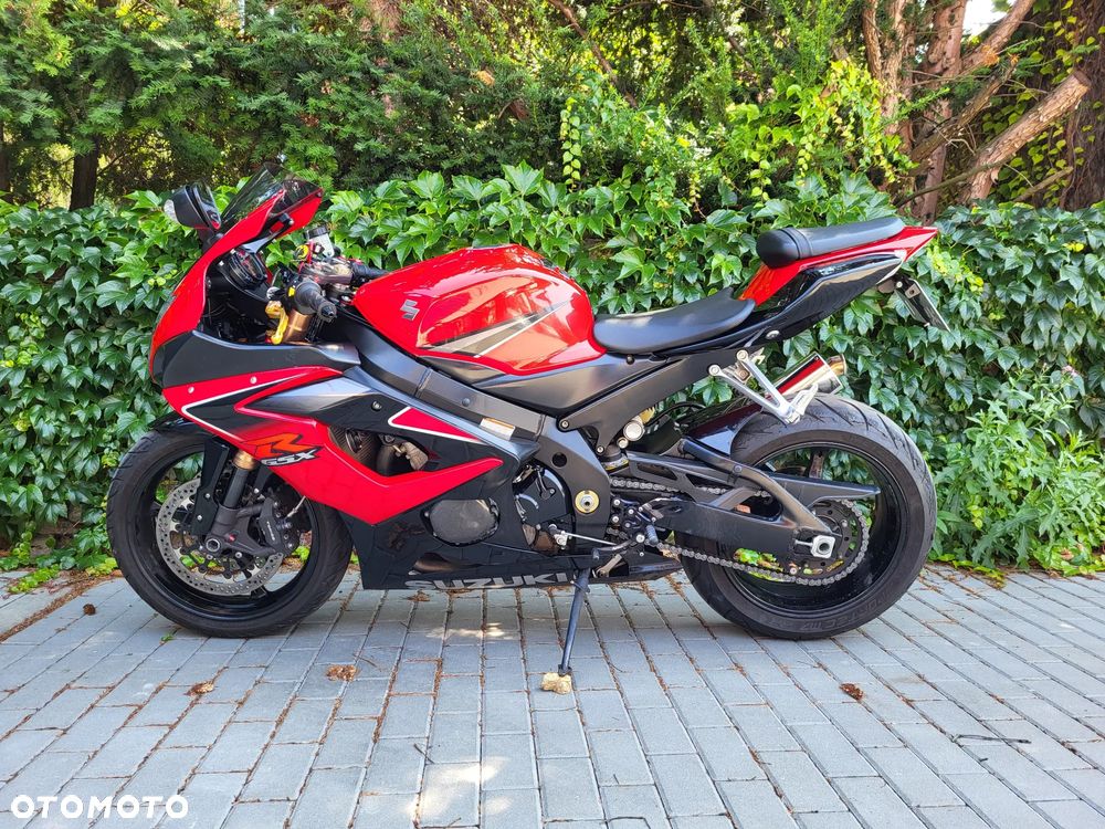 Suzuki GSX-R - 8