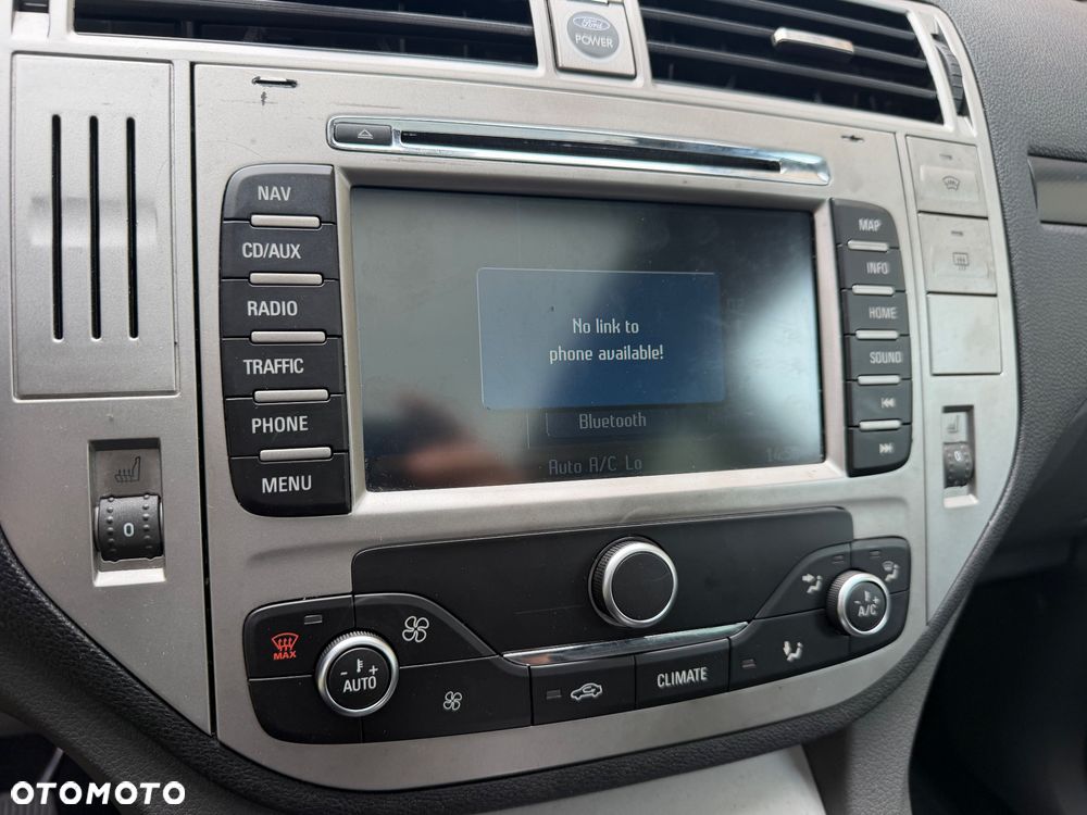 Ford Kuga 2.0 TDCi 4x4 Titanium - 22
