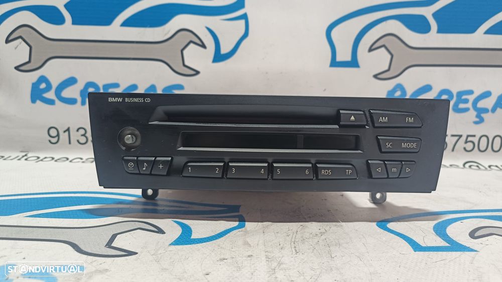 RADIO AUTORADIO LEITOR CD BUSINESS BMW SERIE 1 E81 6512695914501 65126959145 6959145 695914501 14472110 144721 E82 E87 E87 LCI E88 SERIE 3 E90 E90 LCI E91 E91 LCI E92 E92 LCI E93 E93 LCI X1 E84 DISPLAY COMANDOS COMUTADOR PAINEL CONTROLO COMUNICAÇÃO