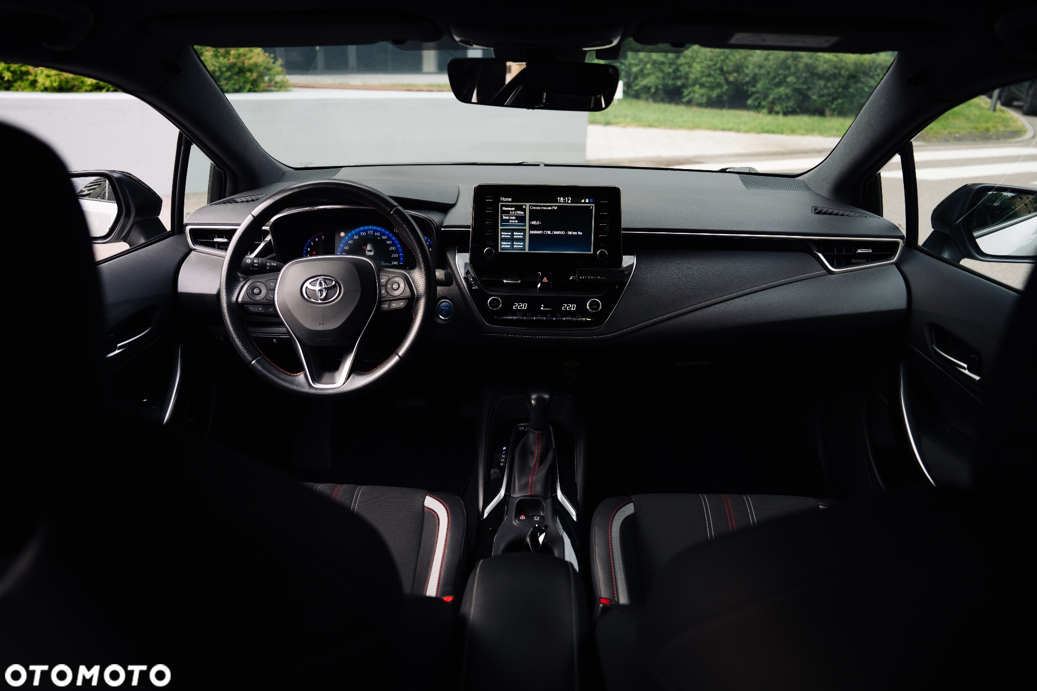 Toyota Corolla - 12