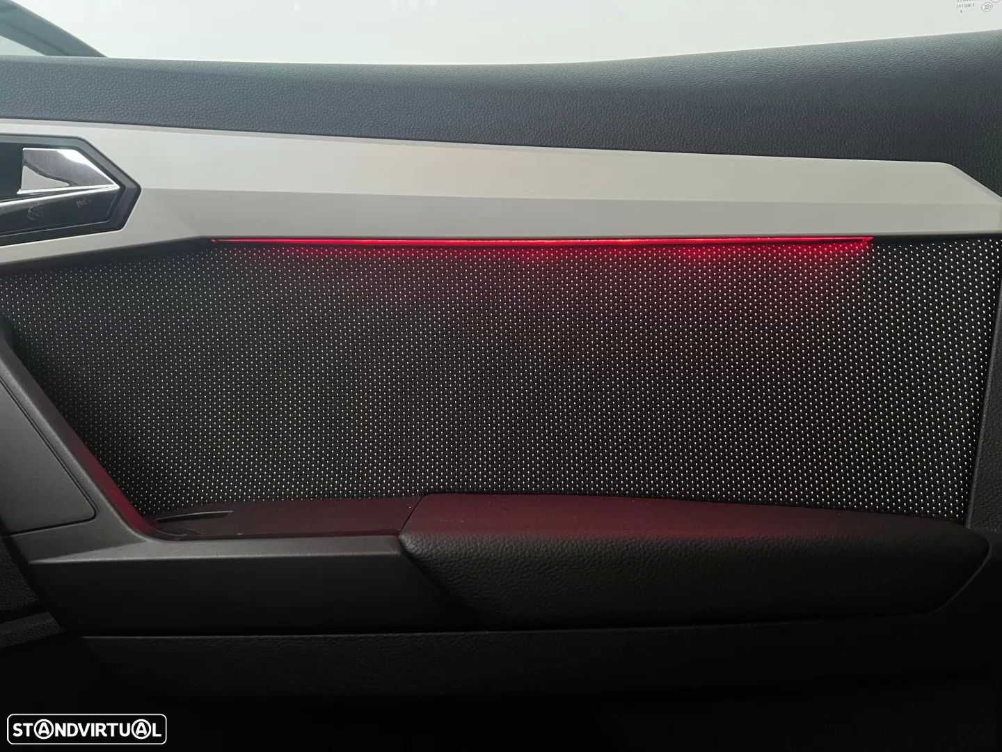 SEAT Arona 1.0 TGI Xcellence - 37