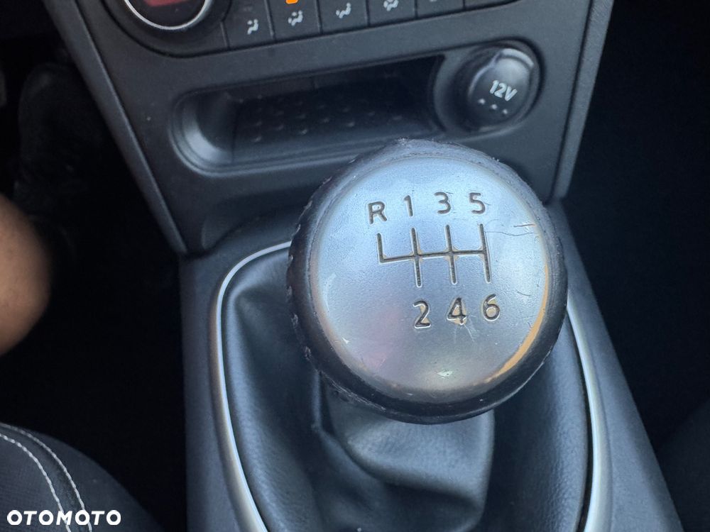 Nissan Qashqai 1.5 dCi N-Connecta - 14